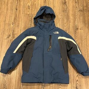 The North Face Blue and Black 3-in-1 Kids Jacket/Coat, size Medium